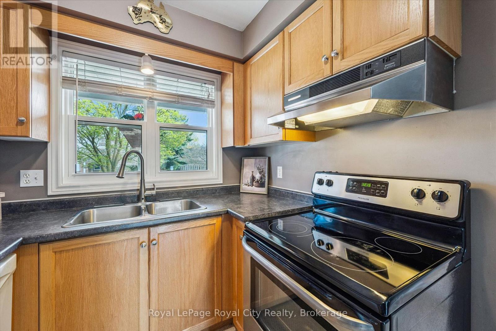 24 - 240 London Road W, Guelph, Ontario  N1H 8N8 - Photo 15 - X13077146