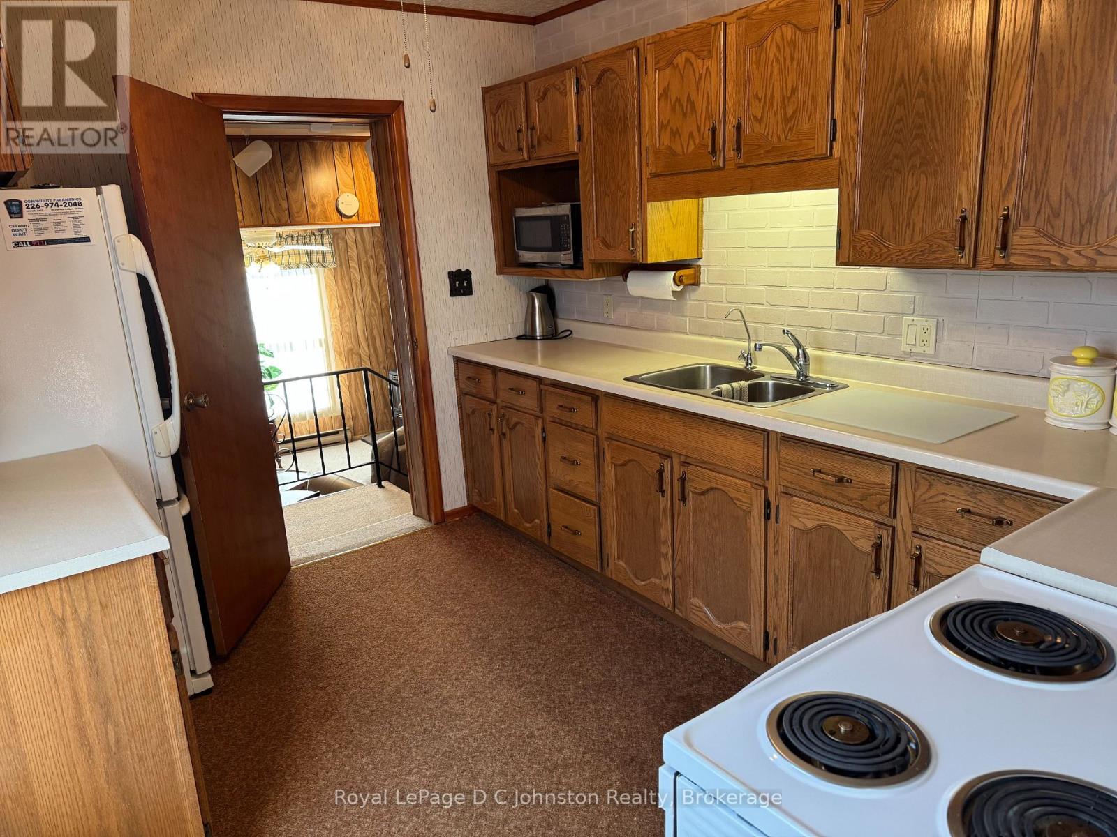 21 Victoria Street S, Saugeen Shores, Ontario  N0H 2L0 - Photo 4 - X13077162
