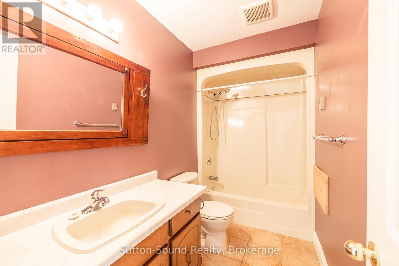 125 Paradise Bay Road, Meaford, Ontario  N0H 1B0 - Photo 18 - X13077272