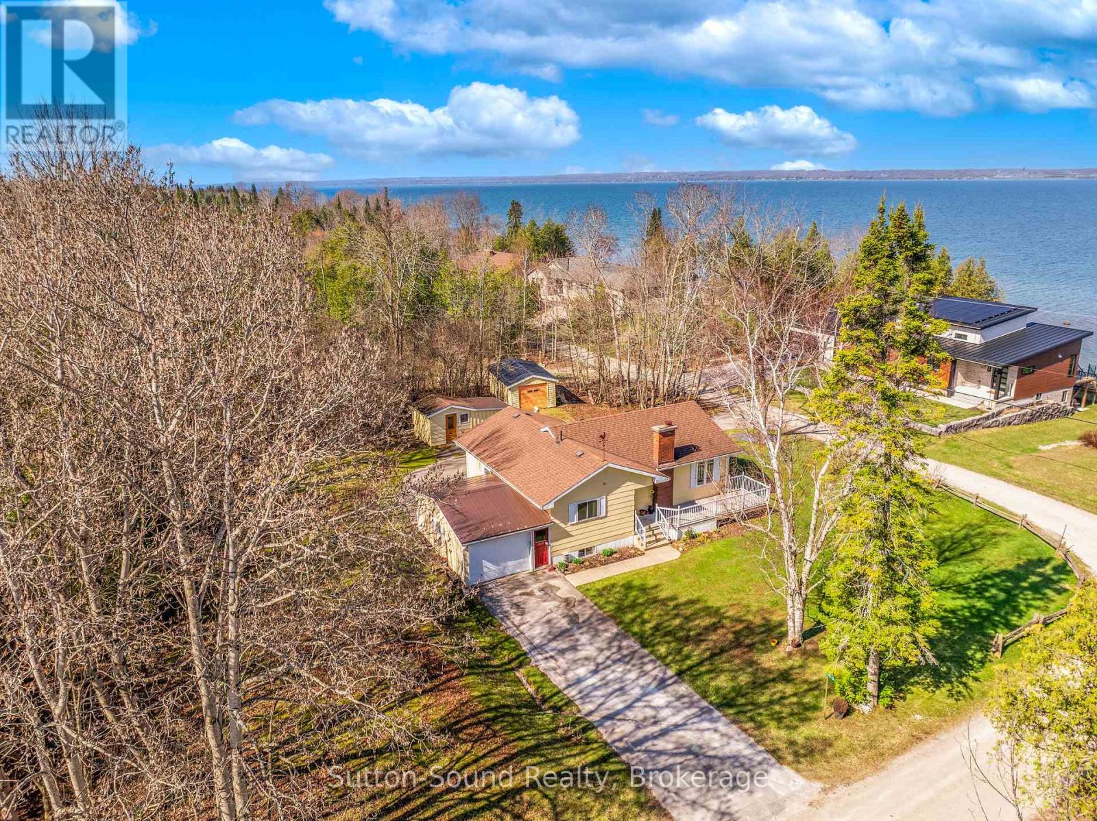 125 Paradise Bay Road, Meaford, Ontario  N0H 1B0 - Photo 2 - X13077272