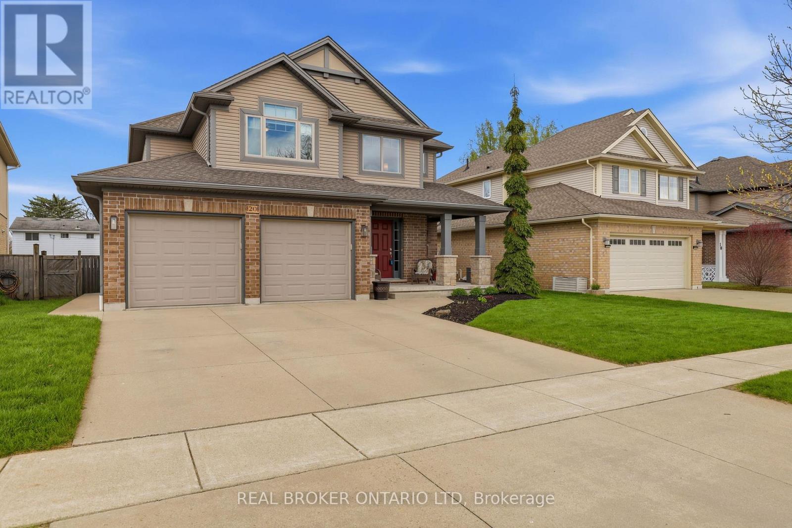 20 Majestic Court, St. Thomas, Ontario  N5R 0B9 - Photo 2 - X13076342