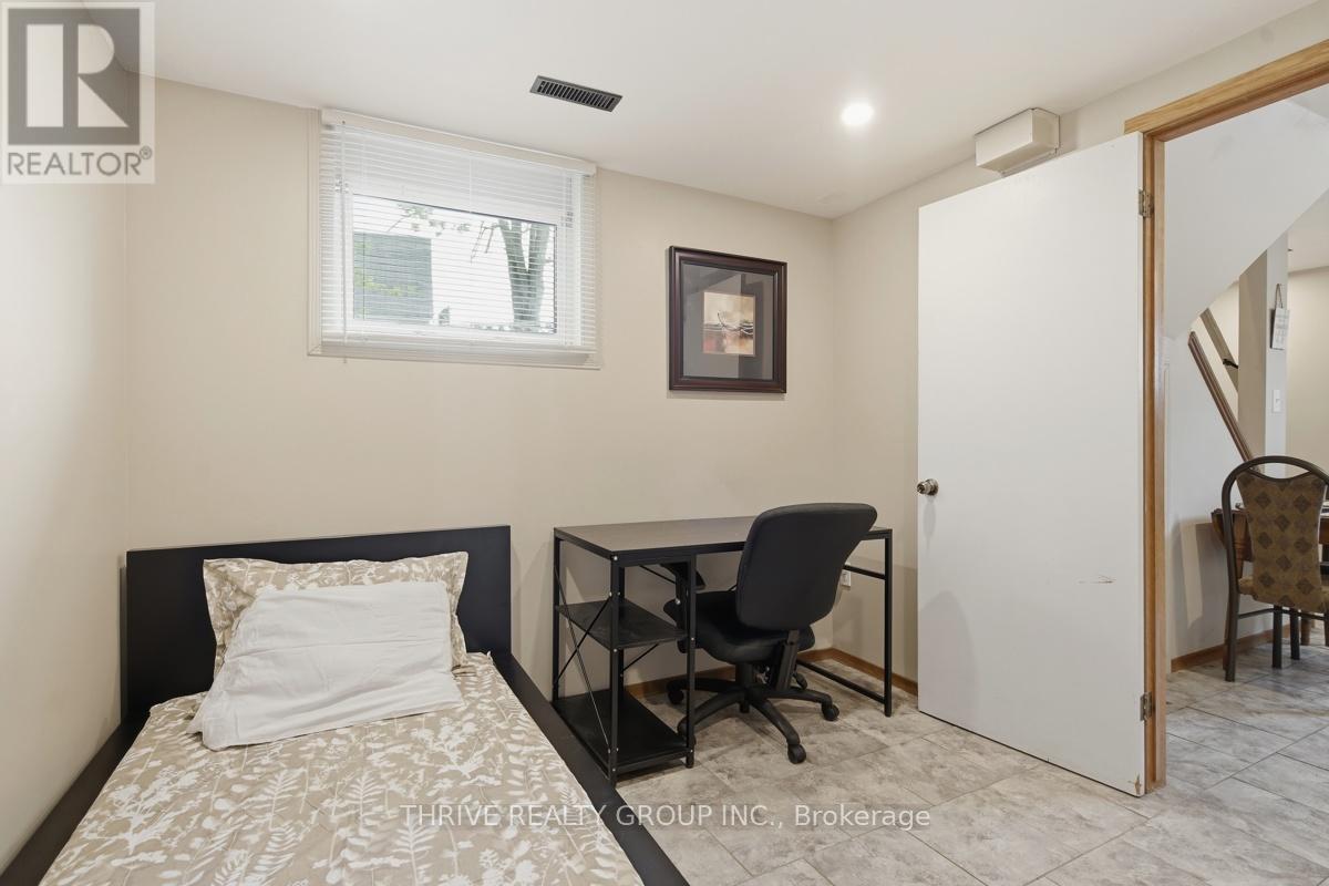 2 Moir Street, London North, Ontario  N6H 1H8 - Photo 36 - X13077164