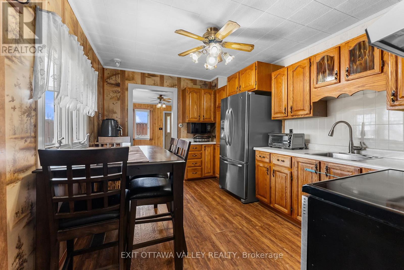 1165 Pembroke Street E, Laurentian Valley, Ontario  K8A 7R4 - Photo 8 - X13077328