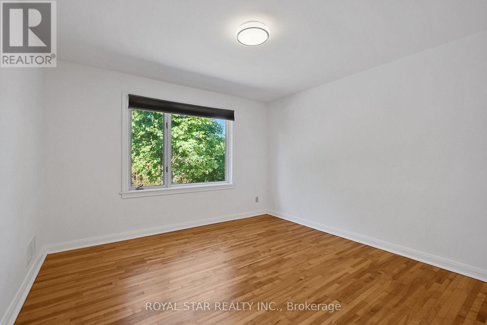 10 DELONG DRIVE - Photo 26