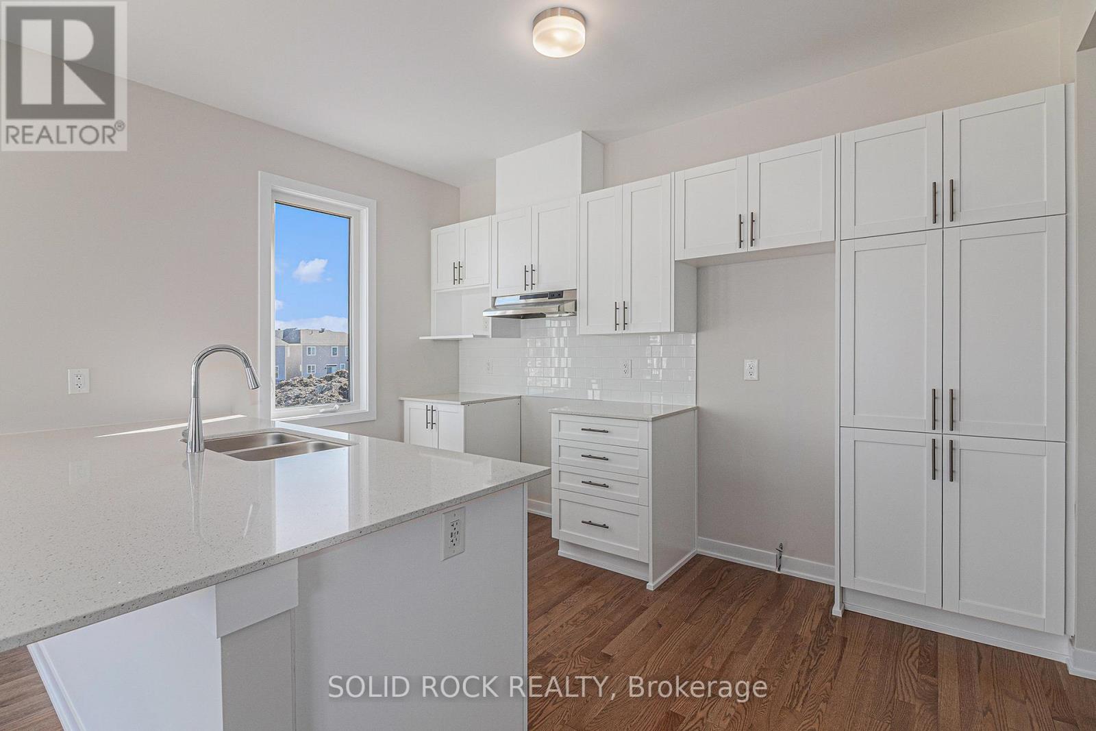 208 Beebalm Crescent, Ottawa, Ontario  K2J 7H1 - Photo 7 - X13077142
