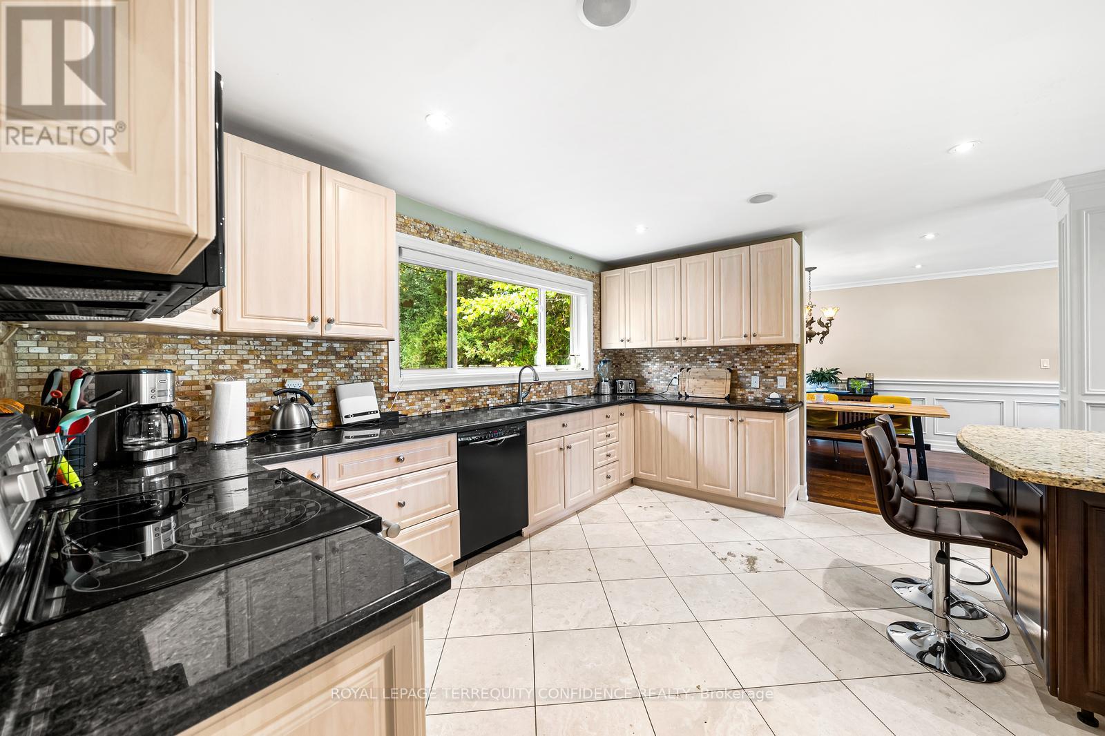 58 Burbank Drive, Toronto, Ontario  M2K 1N2 - Photo 11 - C13077124