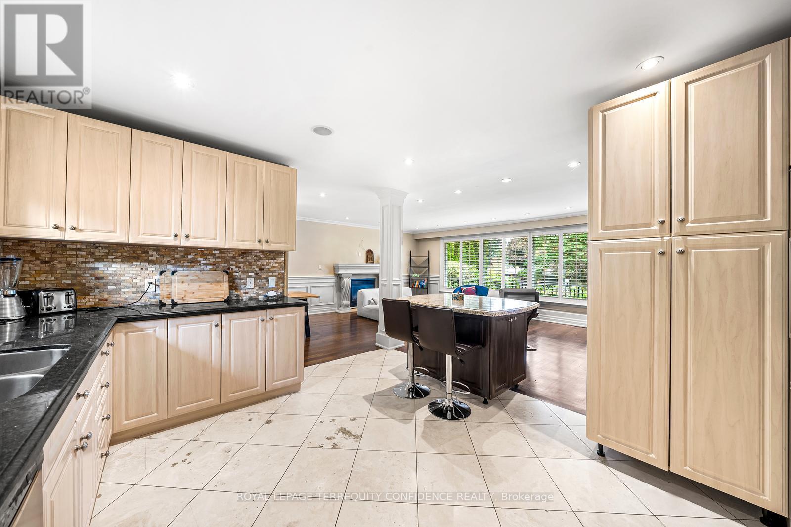 58 Burbank Drive, Toronto, Ontario  M2K 1N2 - Photo 15 - C13077124