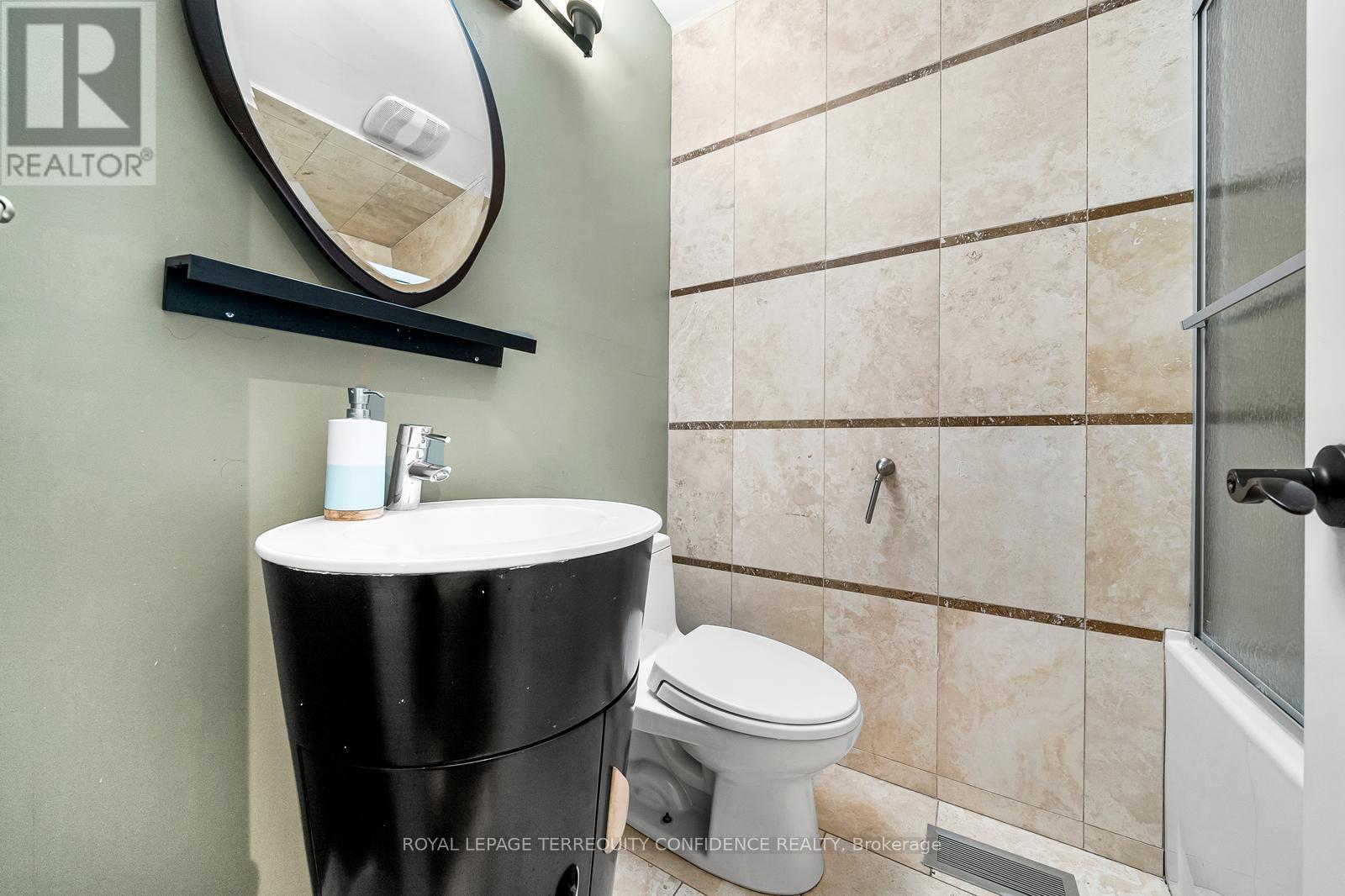 58 Burbank Drive, Toronto, Ontario  M2K 1N2 - Photo 19 - C13077124