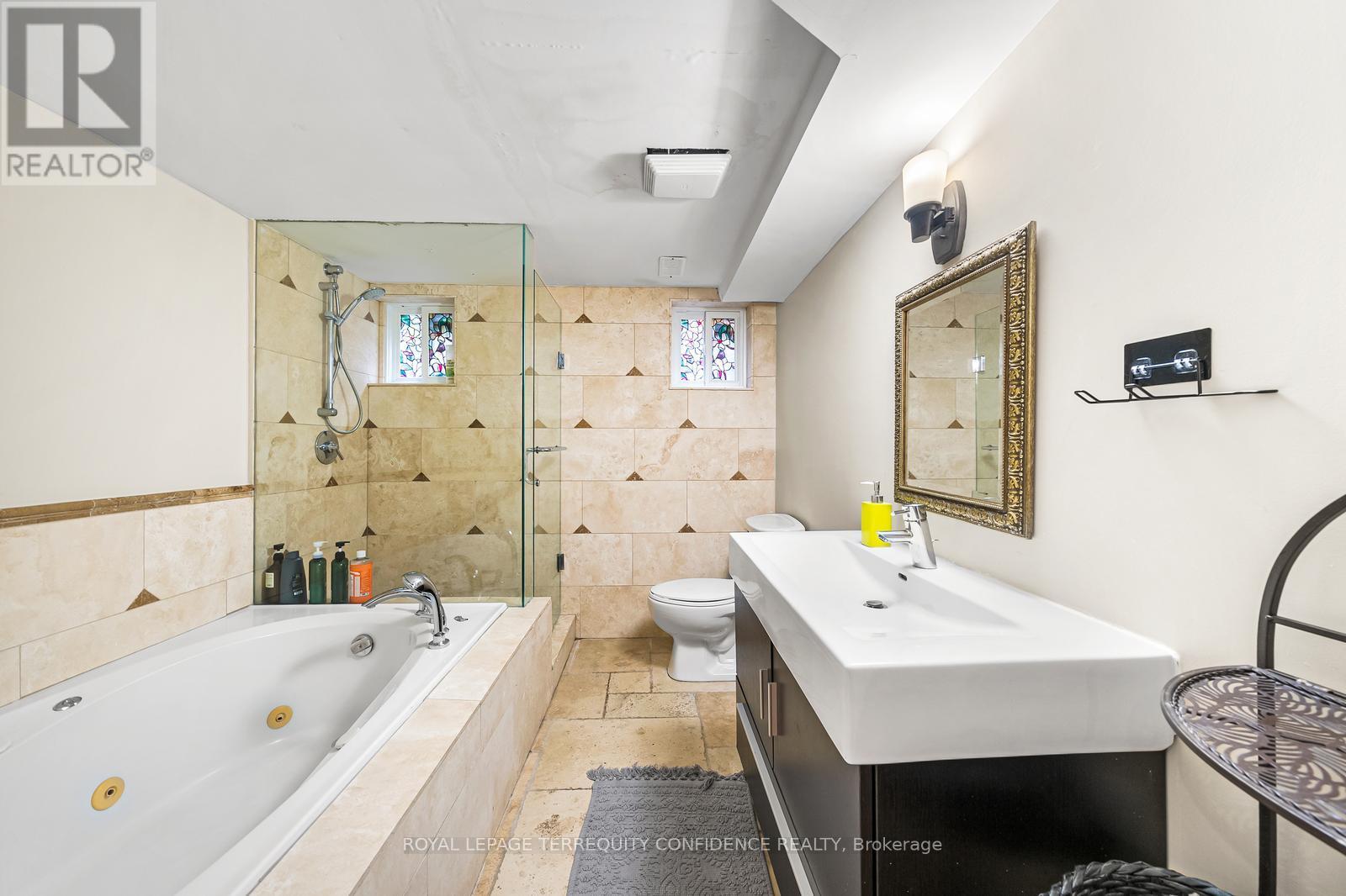 58 Burbank Drive, Toronto, Ontario  M2K 1N2 - Photo 34 - C13077124