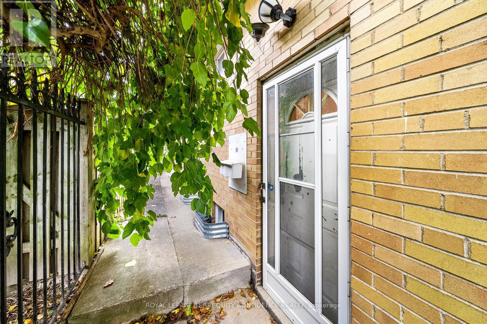 58 Burbank Drive, Toronto, Ontario  M2K 1N2 - Photo 37 - C13077124