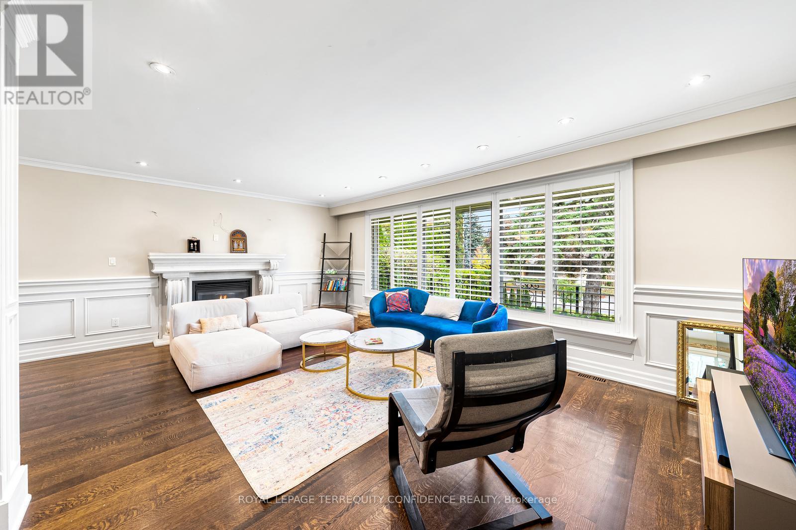 58 Burbank Drive, Toronto, Ontario  M2K 1N2 - Photo 4 - C13077124