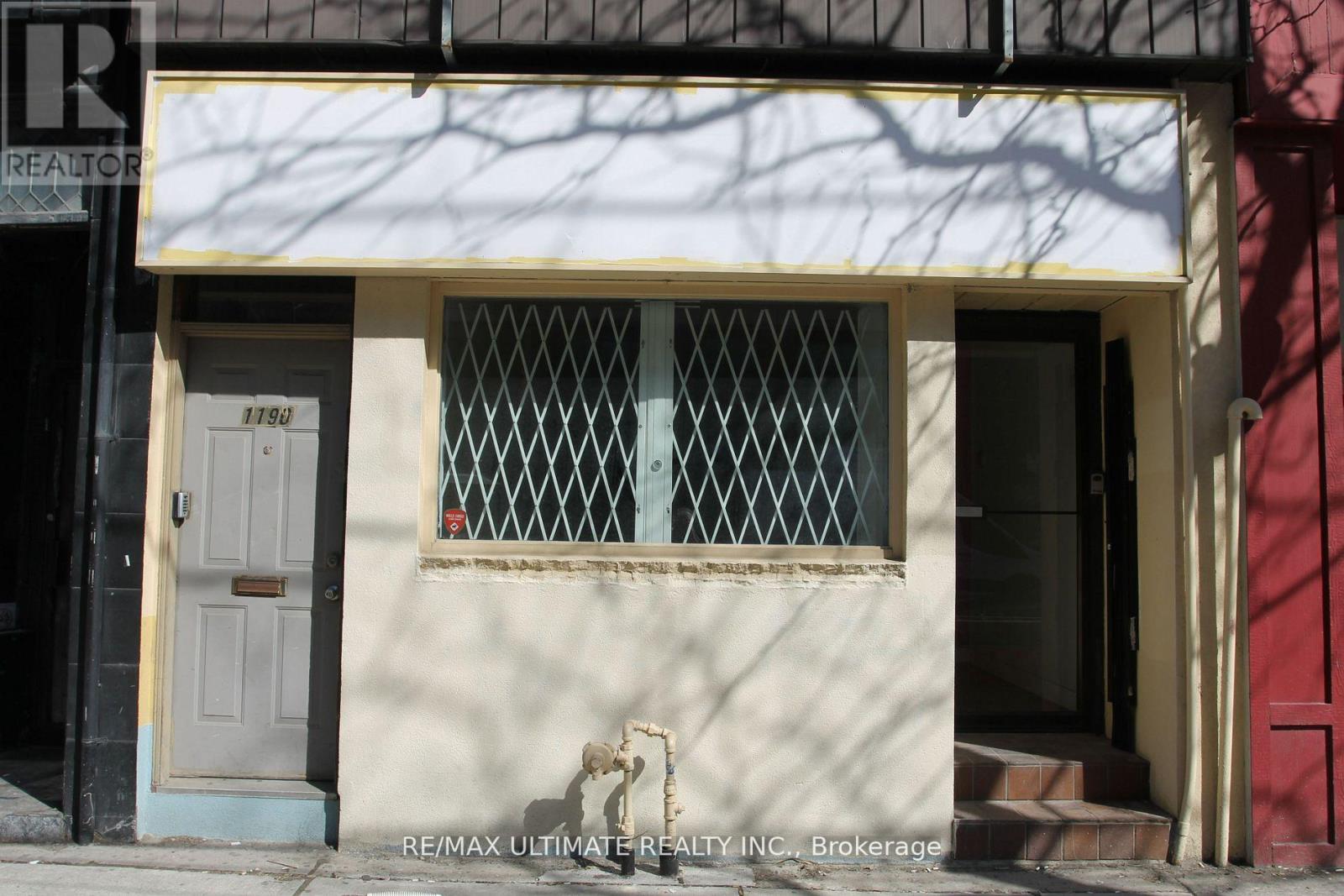 1190 Queen Street W, Toronto, Ontario  M6J 1J6 - Photo 3 - C13077156