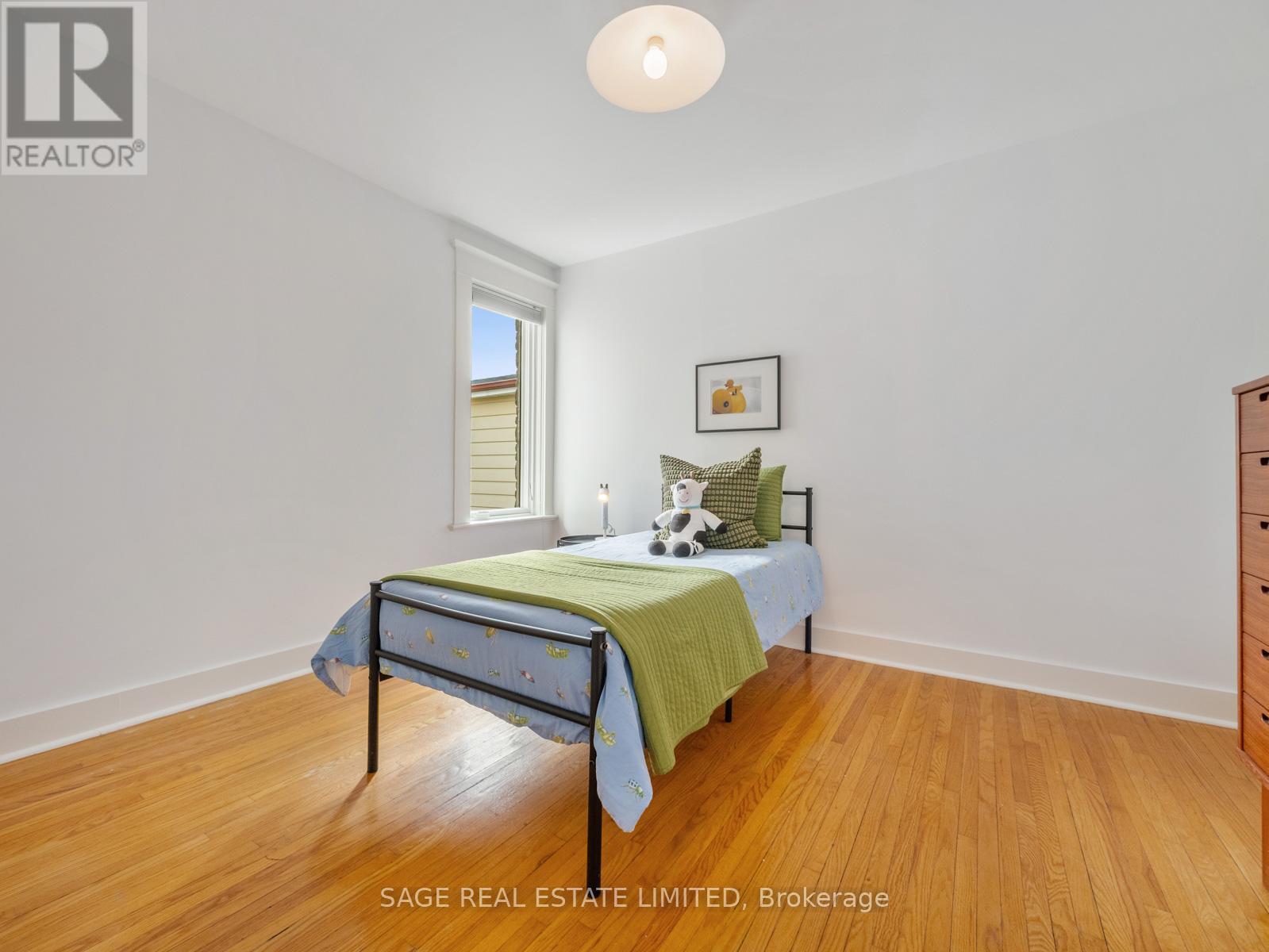 415 Clinton Street, Toronto, Ontario  M6G 2Z1 - Photo 15 - C13077208