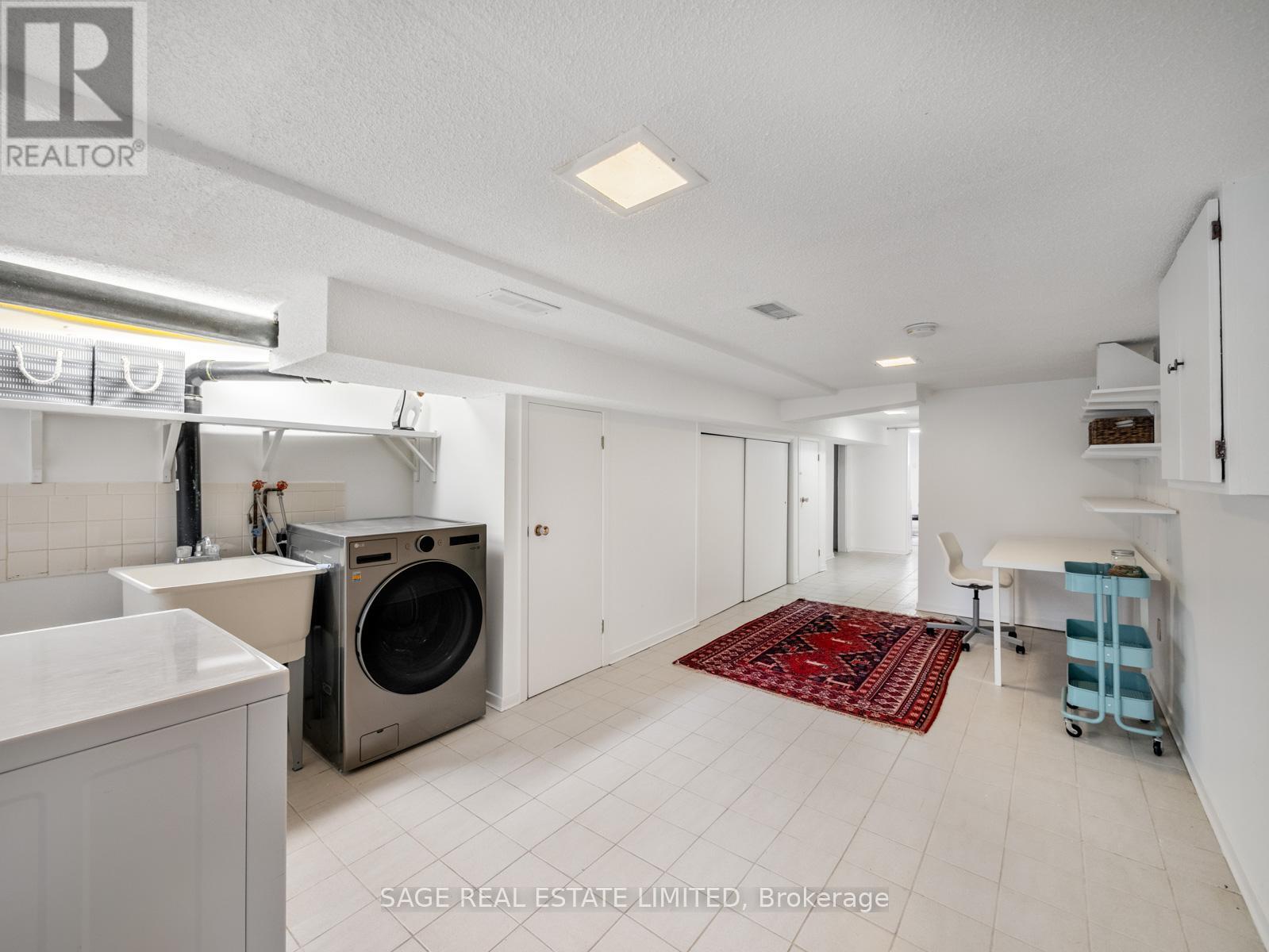 415 Clinton Street, Toronto, Ontario  M6G 2Z1 - Photo 23 - C13077208