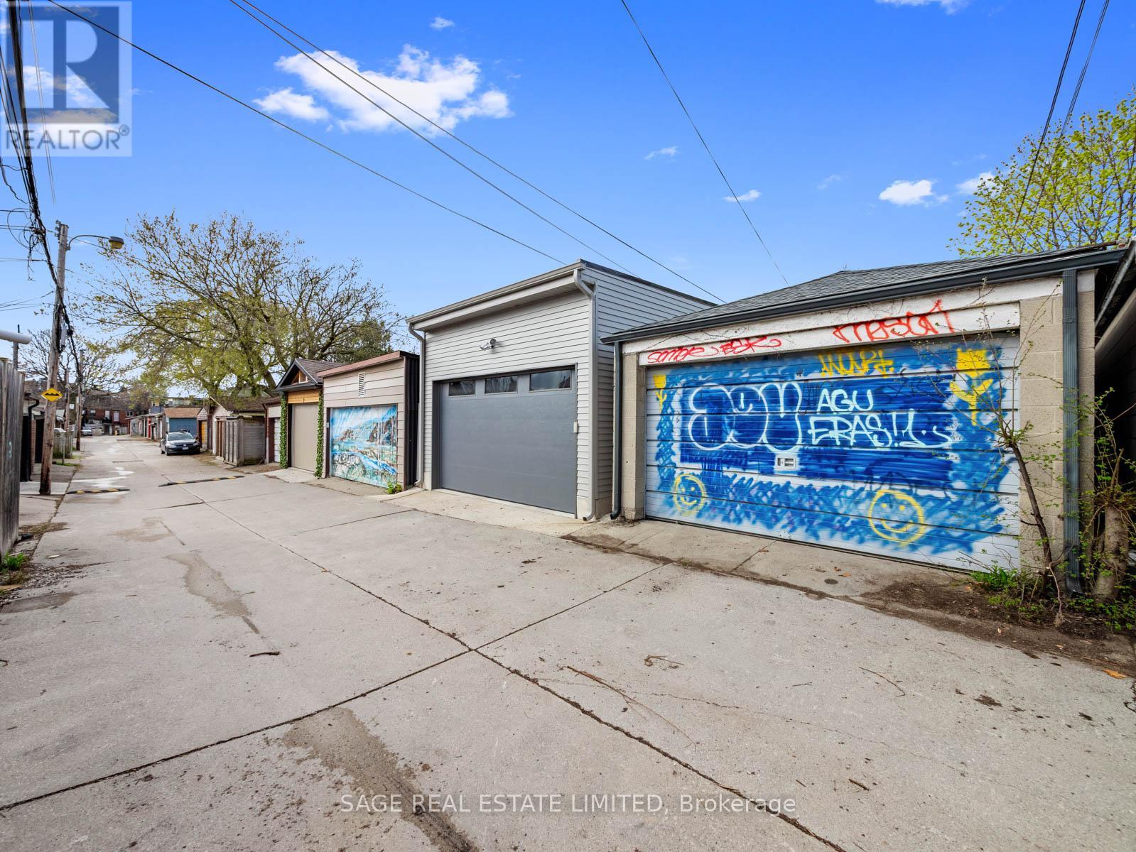 415 Clinton Street, Toronto, Ontario  M6G 2Z1 - Photo 26 - C13077208
