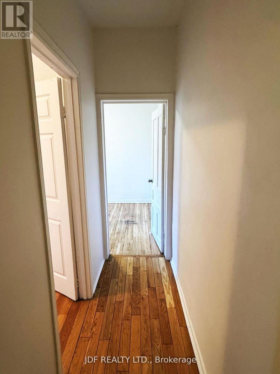 383 Lansdowne Avenue, Toronto, Ontario  M6H 3Y2 - Photo 23 - C13077266