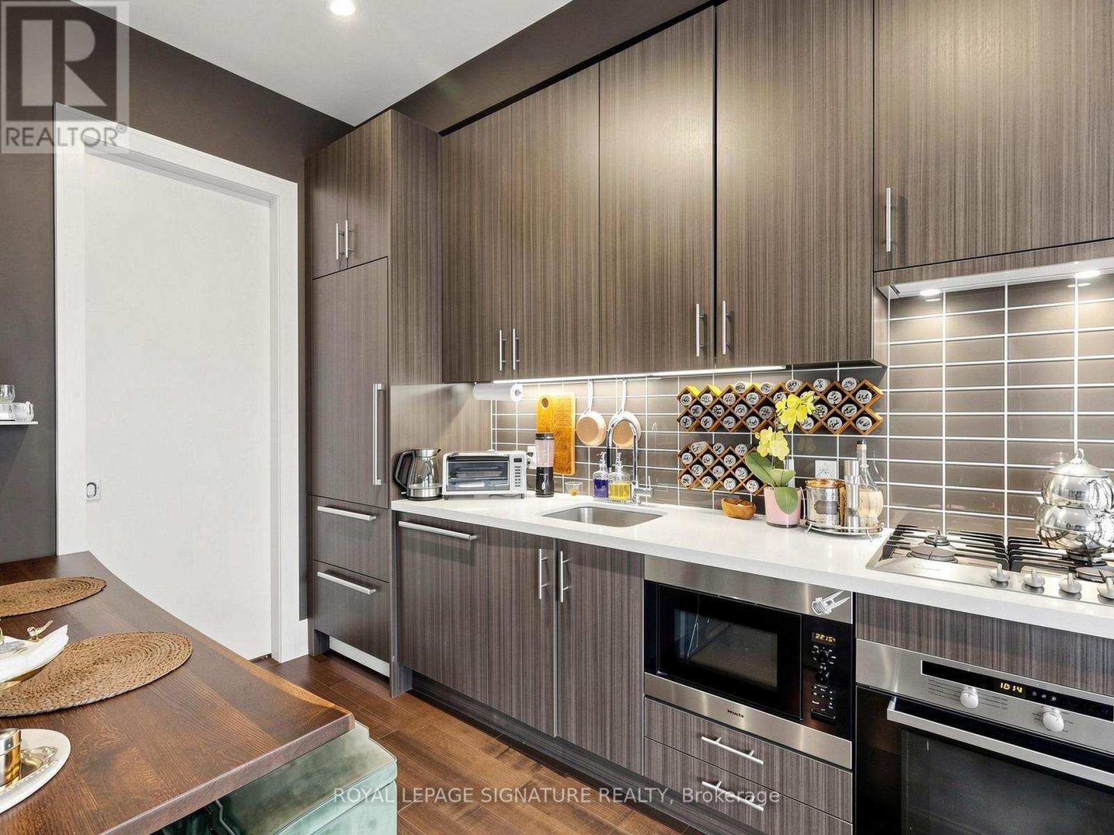 830 - 39 Queens Quay E, Toronto, Ontario  M5E 0A5 - Photo 19 - C13077350