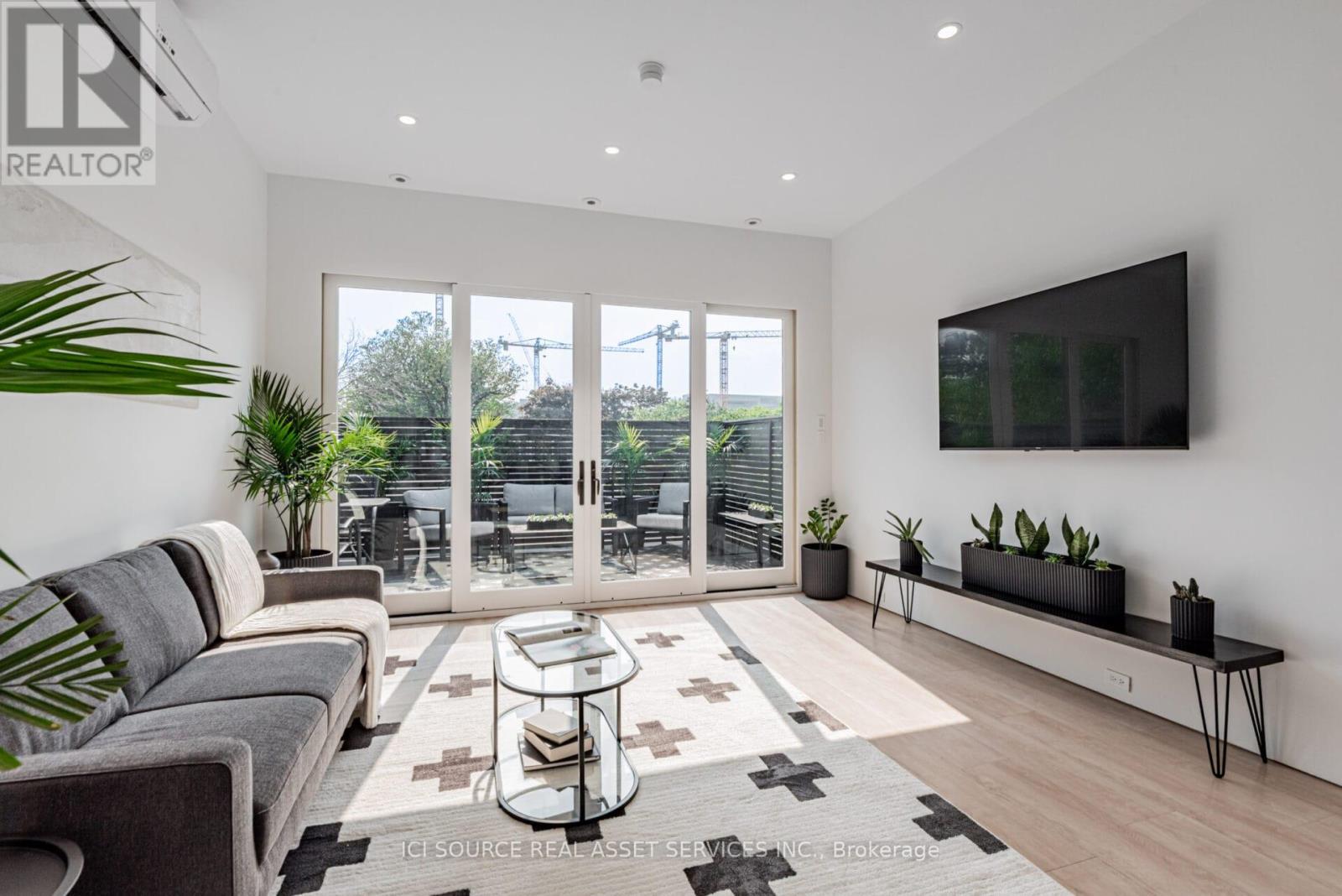 44 Massey Street, Toronto, Ontario  M6J 2T4 - Photo 31 - C13077402