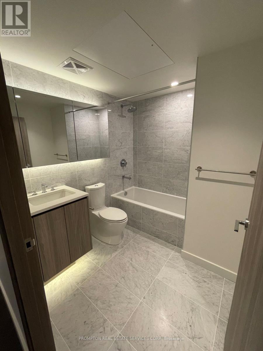 2015 - 85 Mcmahon Drive, Toronto, Ontario  M2K 0H1 - Photo 6 - C13077464