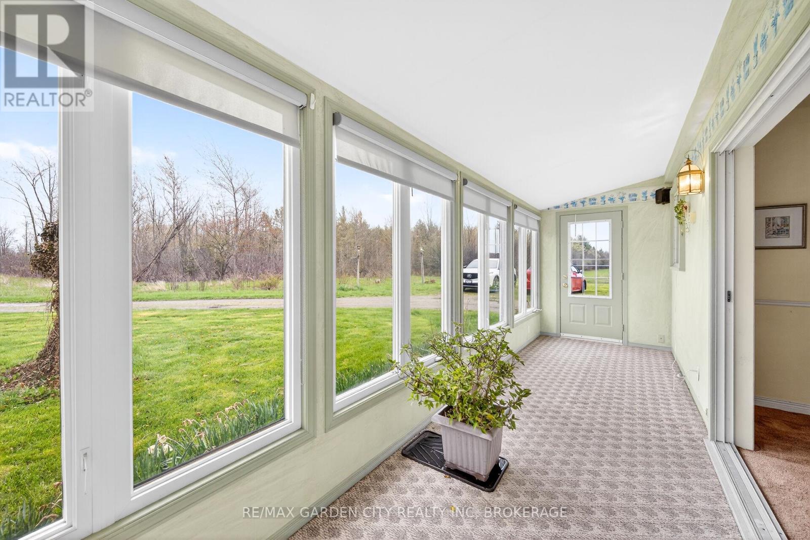 732 Cedar Bay Road W, Port Colborne, Ontario  L3K 5V3 - Photo 11 - X13077136