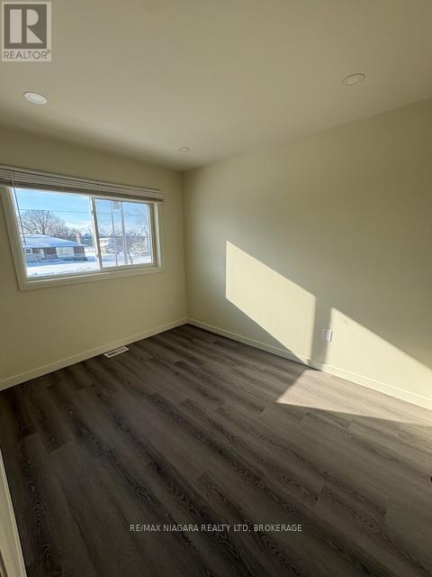 1075 Ontario Road, Welland, Ontario  L3B 5E5 - Photo 32 - X13077426