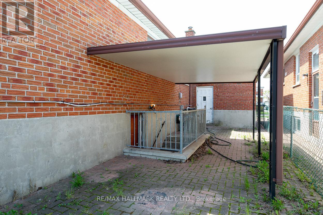 767 Midland Avenue, Toronto, Ontario  M1K 4E5 - Photo 30 - E13077120