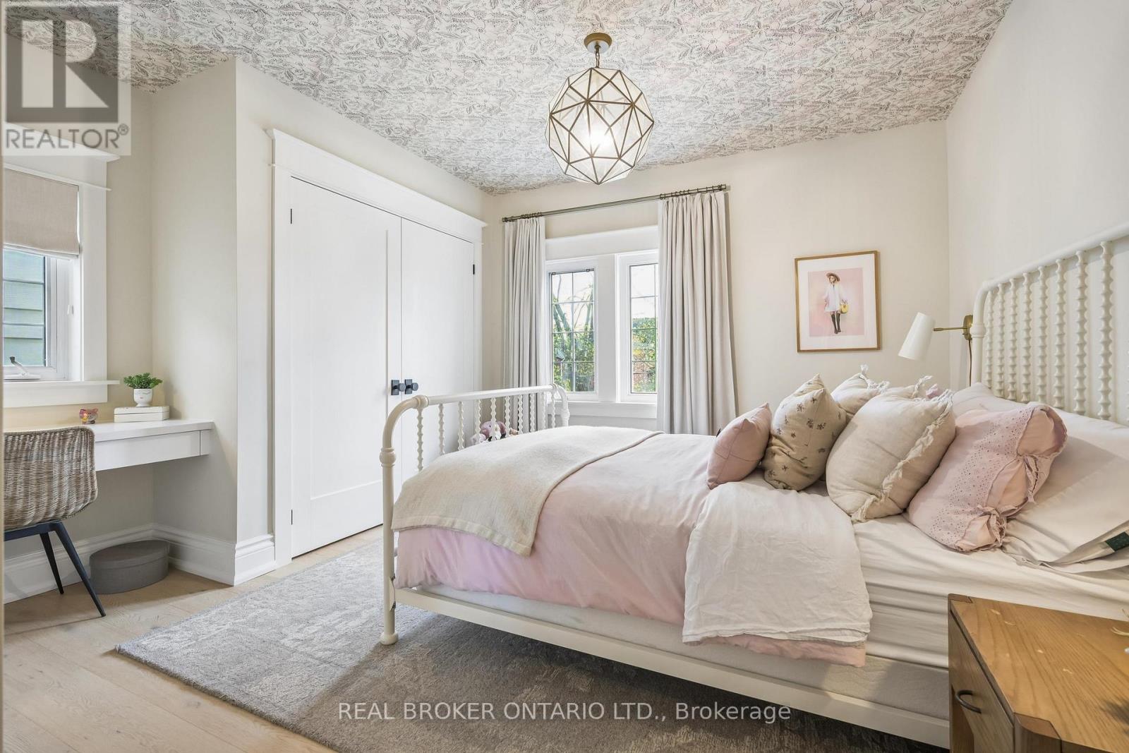 39 Bowmore Road, Toronto, Ontario  M4L 3H8 - Photo 20 - E13077150