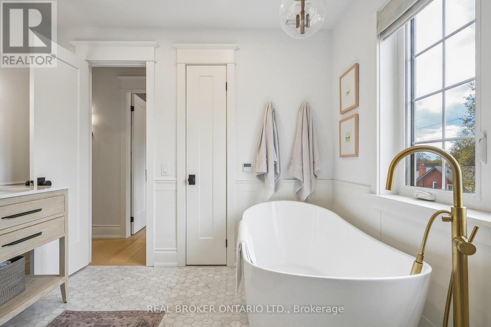 39 Bowmore Road, Toronto, Ontario  M4L 3H8 - Photo 30 - E13077150