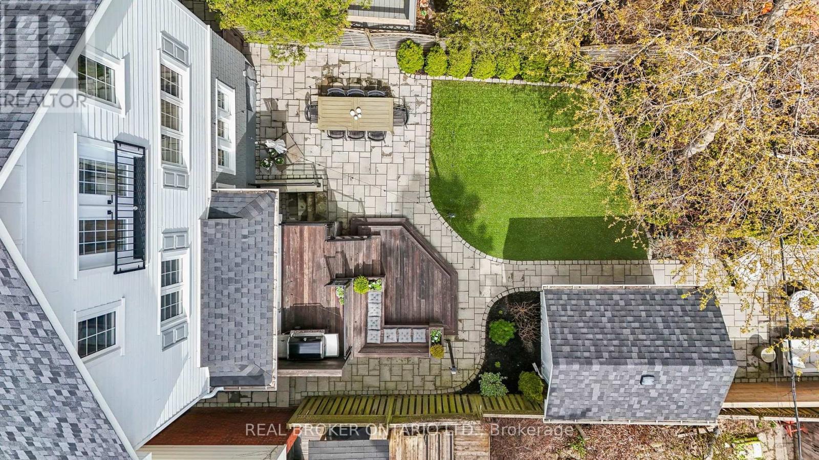 39 Bowmore Road, Toronto, Ontario  M4L 3H8 - Photo 46 - E13077150