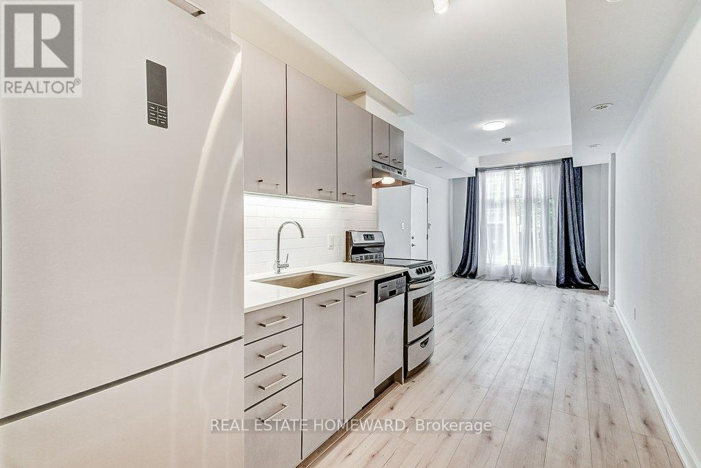 4 - 1321 Gerrard Street E, Toronto, Ontario  M4L 1Y8 - Photo 16 - E13077484