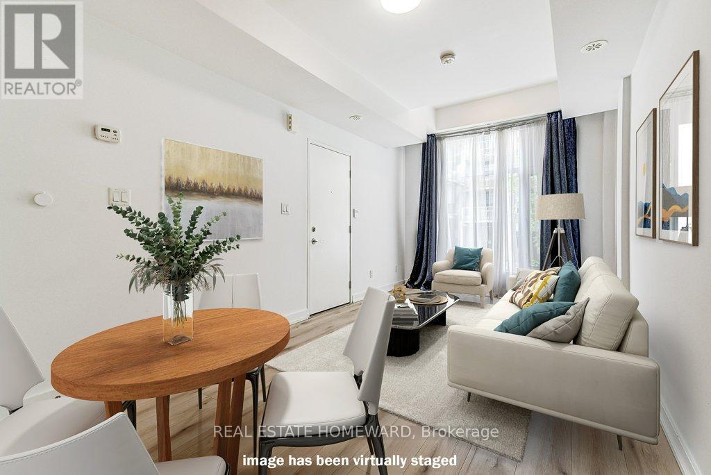 4 - 1321 Gerrard Street E, Toronto, Ontario  M4L 1Y8 - Photo 8 - E13077484