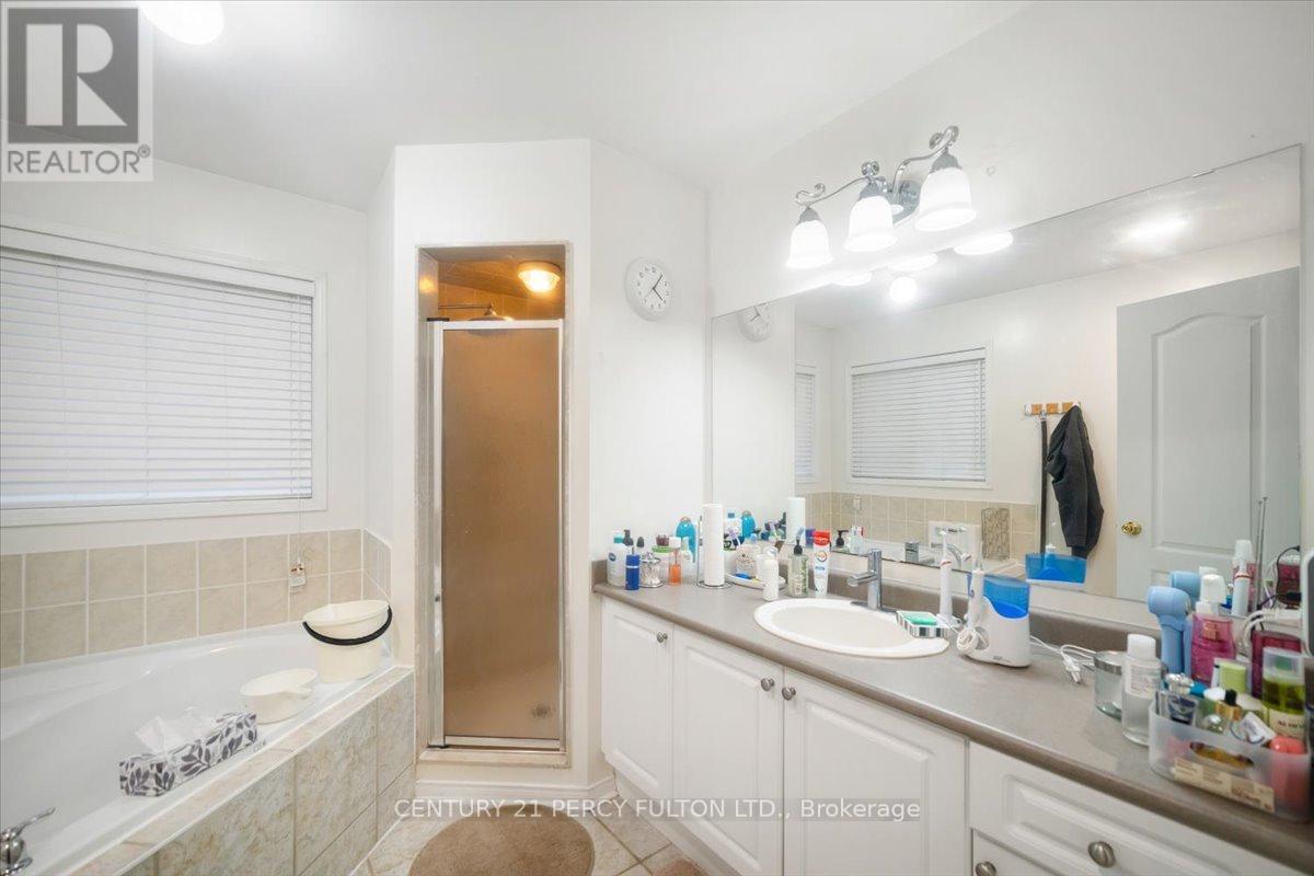 8 Boulderbrook Drive, Toronto, Ontario  M1X 2B9 - Photo 20 - E13077498