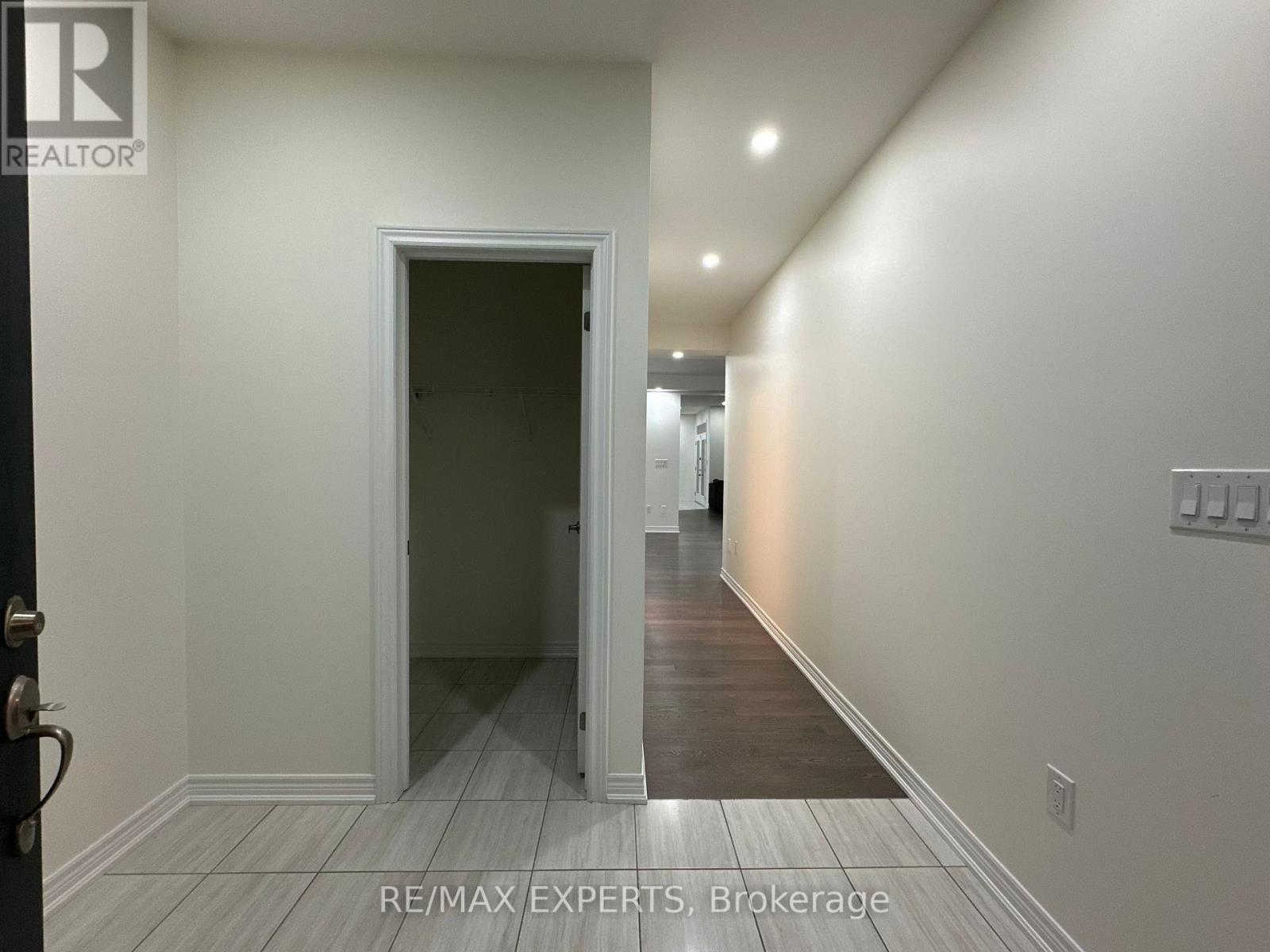 Main - 62 Boundary Boulevard, Whitchurch-Stouffville, Ontario  L4A 4W2 - Photo 2 - N13077138