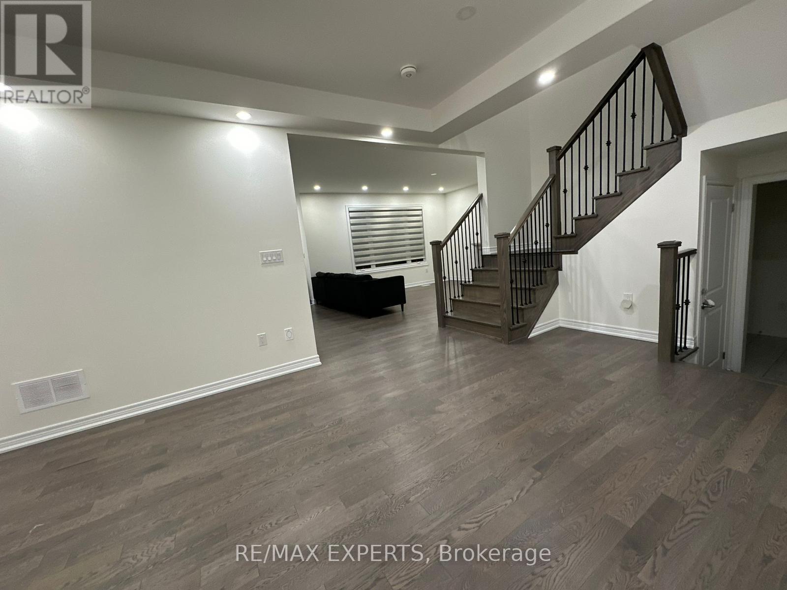 Main - 62 Boundary Boulevard, Whitchurch-Stouffville, Ontario  L4A 4W2 - Photo 8 - N13077138