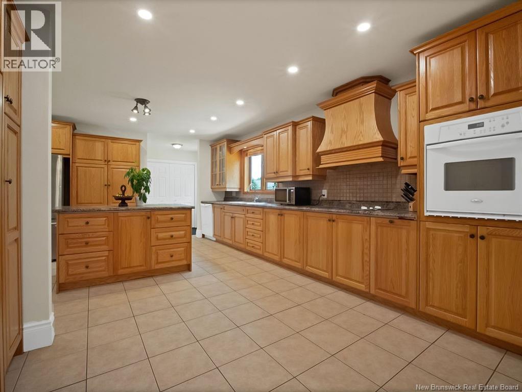 106 Chemin L'acayen, Saint-Louis-De-Kent, New Brunswick  E4X 1V6 - Photo 12 - NB132955