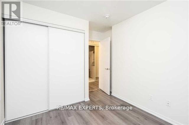 E09 - 26 Bruce Street, Vaughan, Ontario  L4L 1J4 - Photo 10 - N13077240