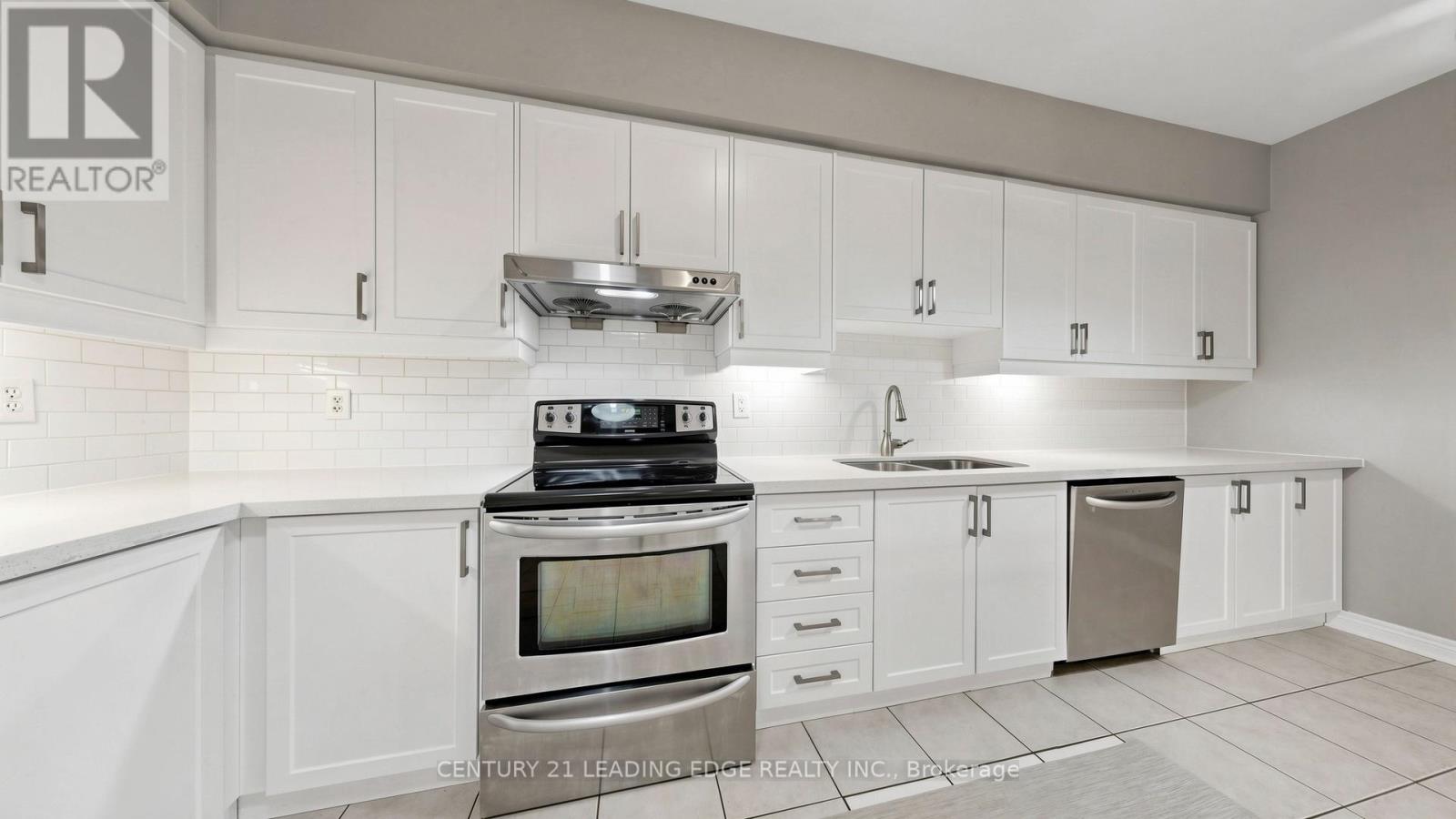 114 Albert Lewis Street, Markham, Ontario  L6B 0K4 - Photo 21 - N13077308