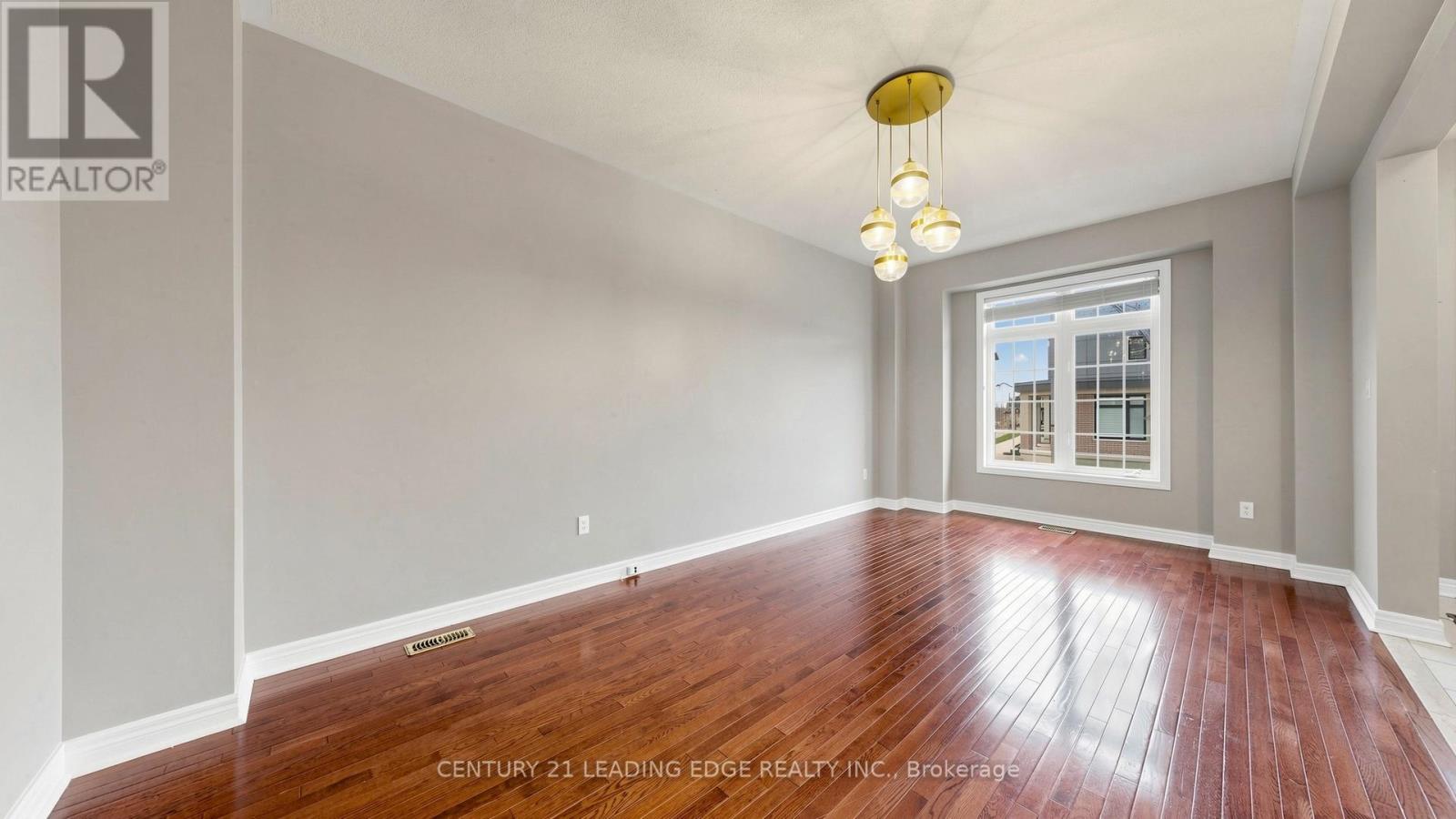 114 Albert Lewis Street, Markham, Ontario  L6B 0K4 - Photo 6 - N13077308
