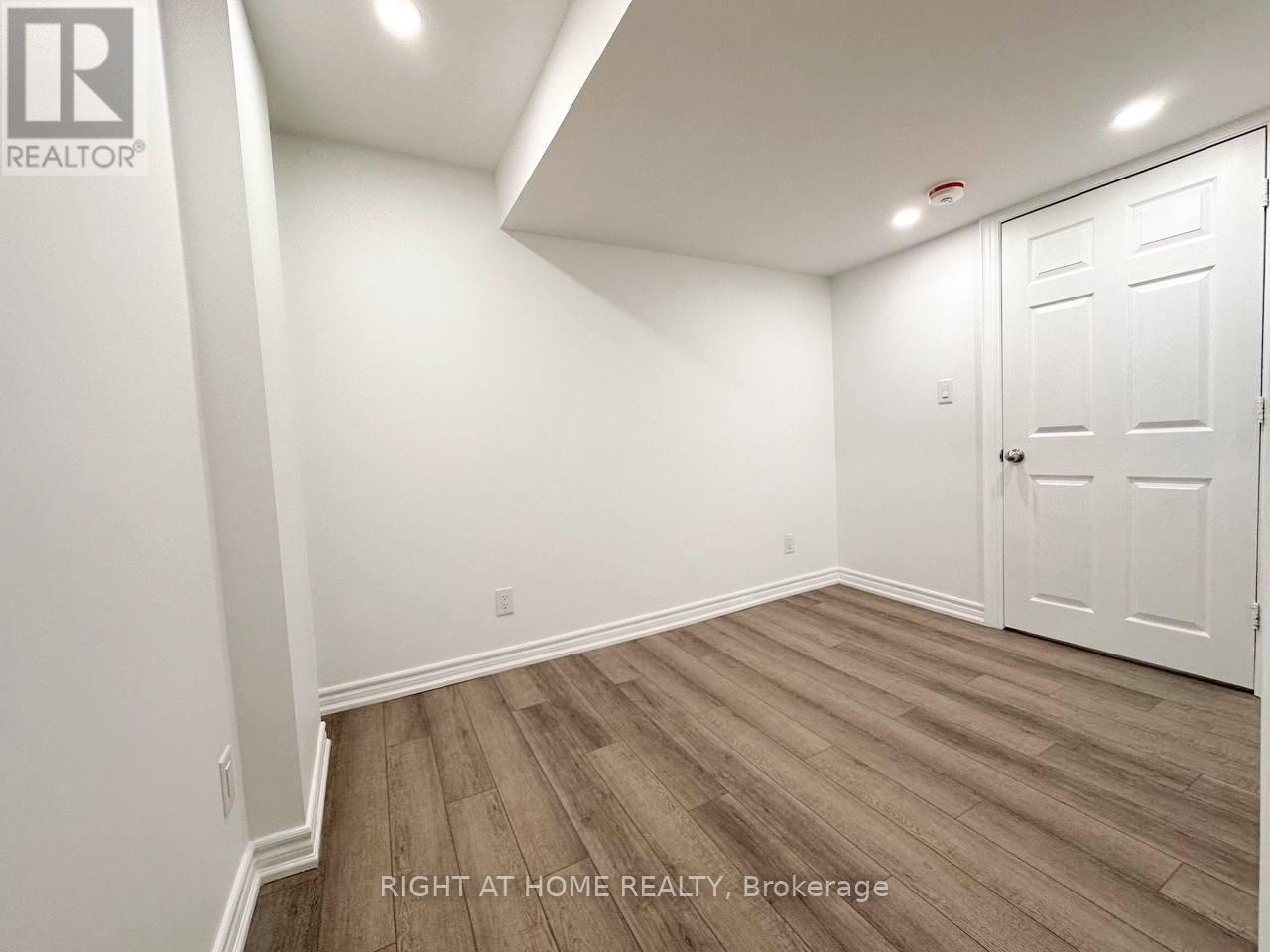 Unit #b - 361 Gaston Place, Newmarket, Ontario  L3Y 8M4 - Photo 10 - N13077456