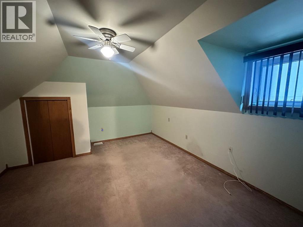 334 3 Avenue NE, Calgary, Alberta  T2E 0H4 - Photo 9 - A2274275