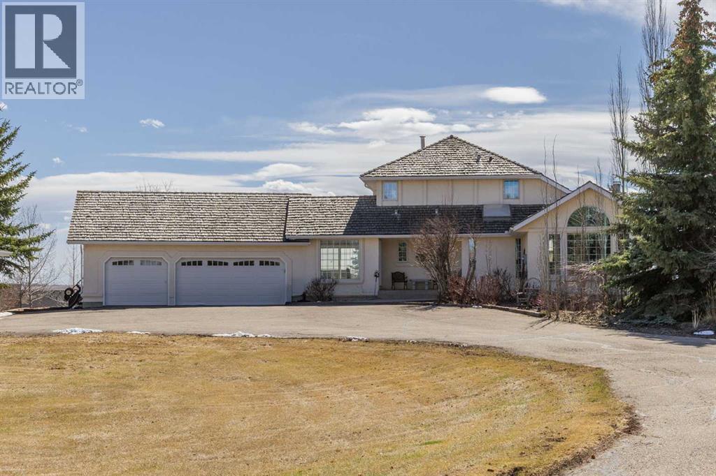 15 Blueridge Close, Rural Rocky View County, Alberta  T3L 2P4 - Photo 2 - A2304540