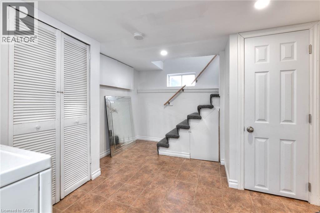 50 Walnut Street, Kitchener, Ontario  N2G 1P6 - Photo 18 - 40819408
