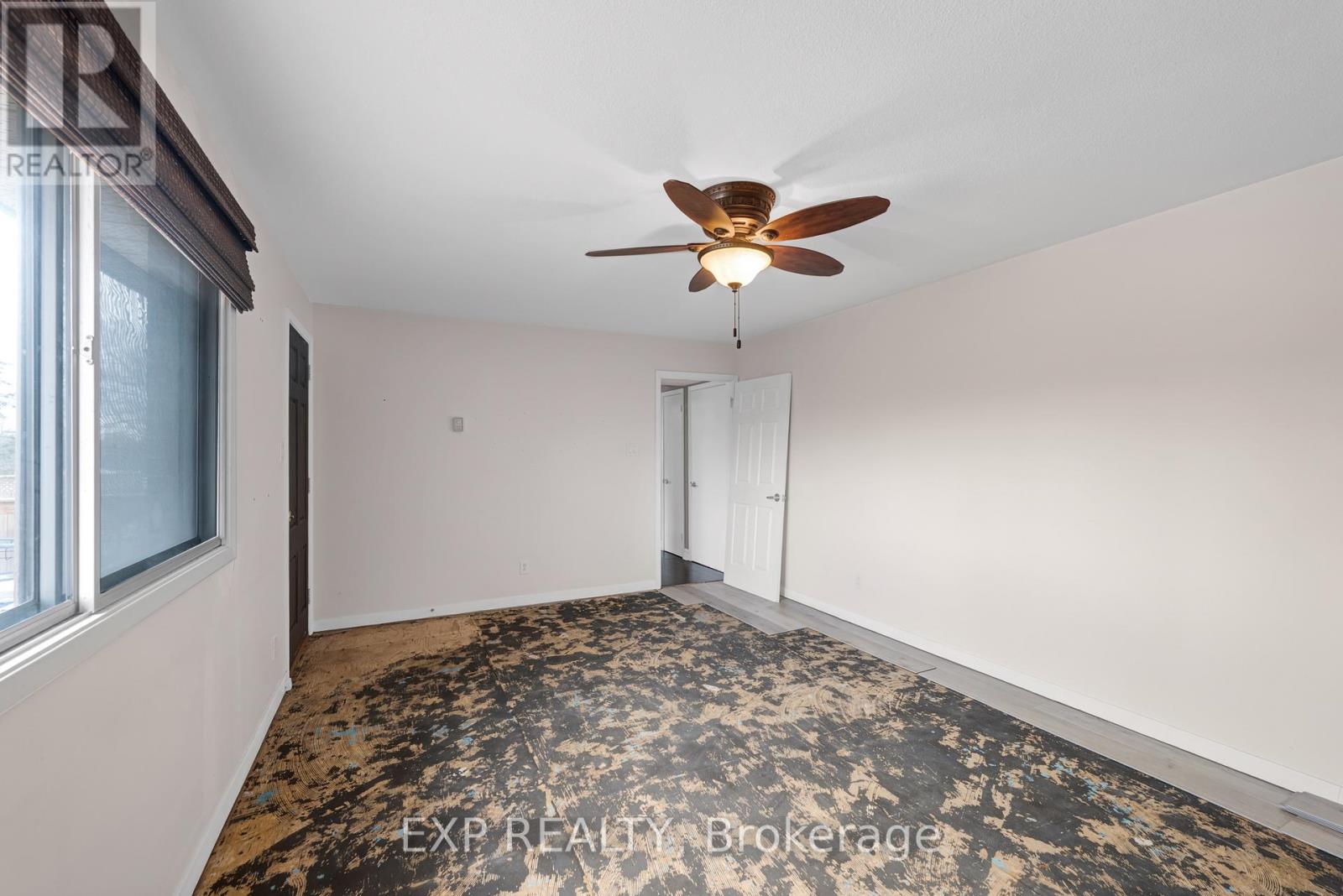 11 Bellevue Crescent, Barrie, Ontario  L4M 2S9 - Photo 14 - S13077188