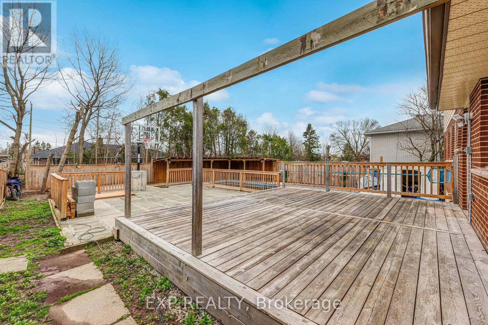 11 Bellevue Crescent, Barrie, Ontario  L4M 2S9 - Photo 30 - S13077188