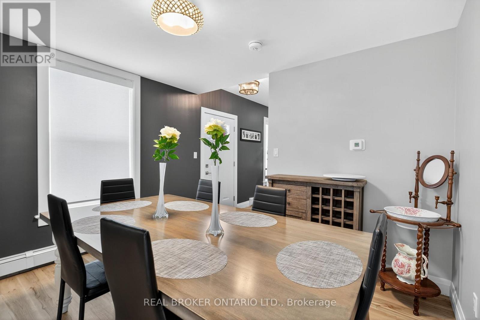 151 Atherley Road, Orillia, Ontario  L3V 1N5 - Photo 11 - S13077190