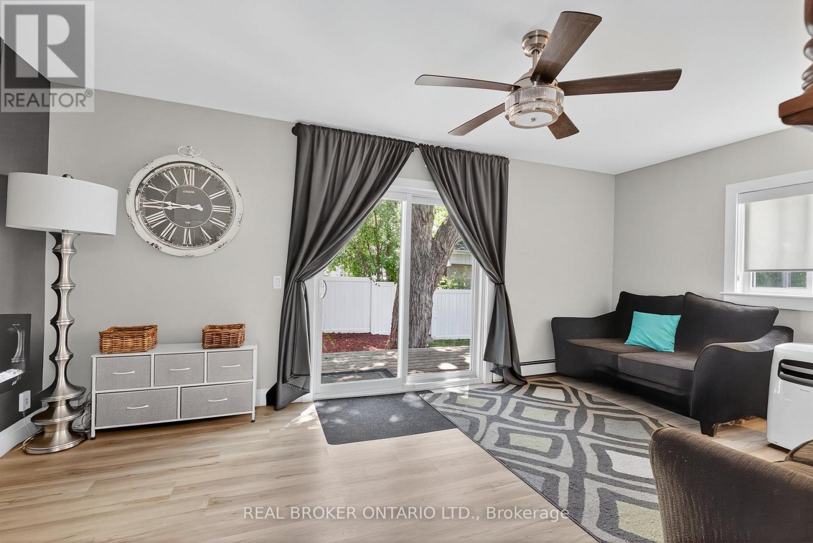 151 Atherley Road, Orillia, Ontario  L3V 1N5 - Photo 12 - S13077190