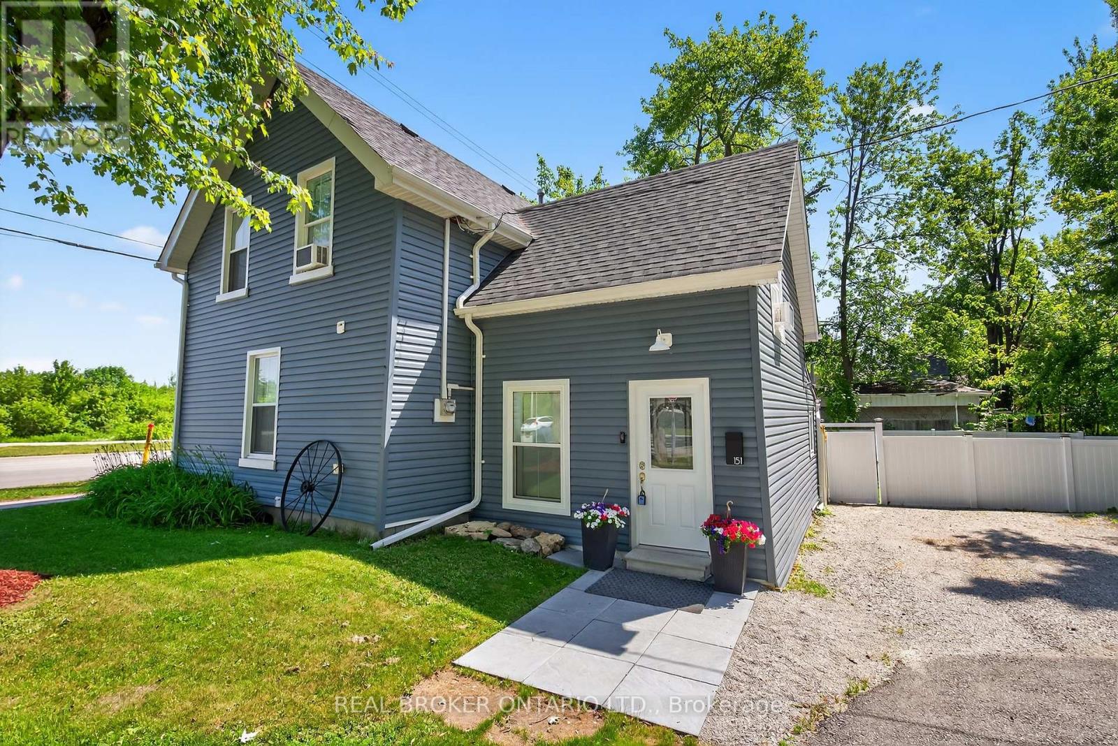 151 Atherley Road, Orillia, Ontario  L3V 1N5 - Photo 2 - S13077190