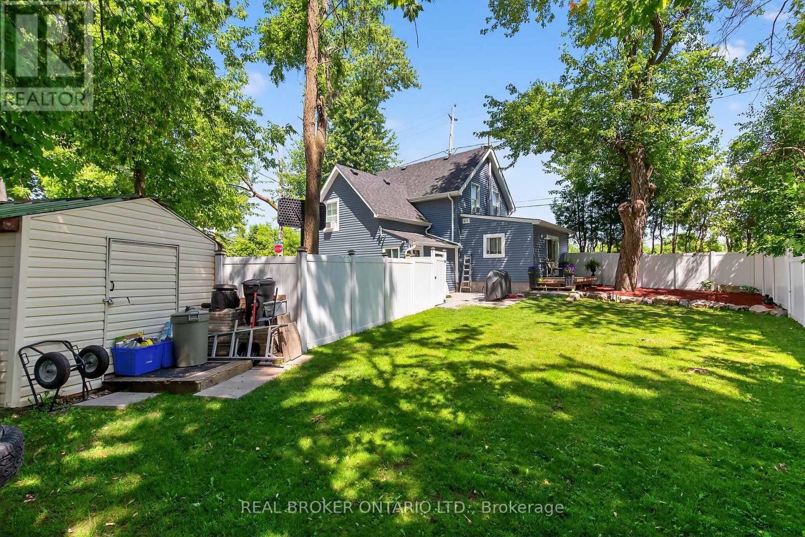 151 Atherley Road, Orillia, Ontario  L3V 1N5 - Photo 33 - S13077190