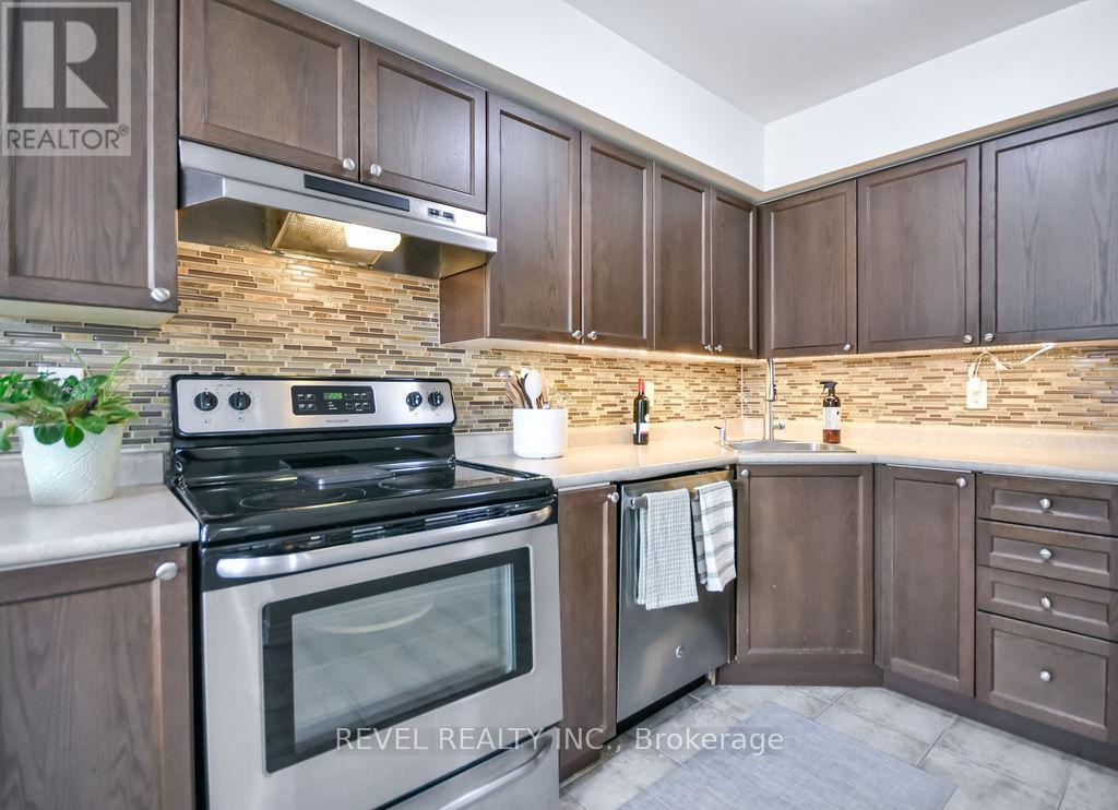 5 - 51 Ferndale Drive S, Barrie, Ontario  L4N 5W9 - Photo 17 - S13077394