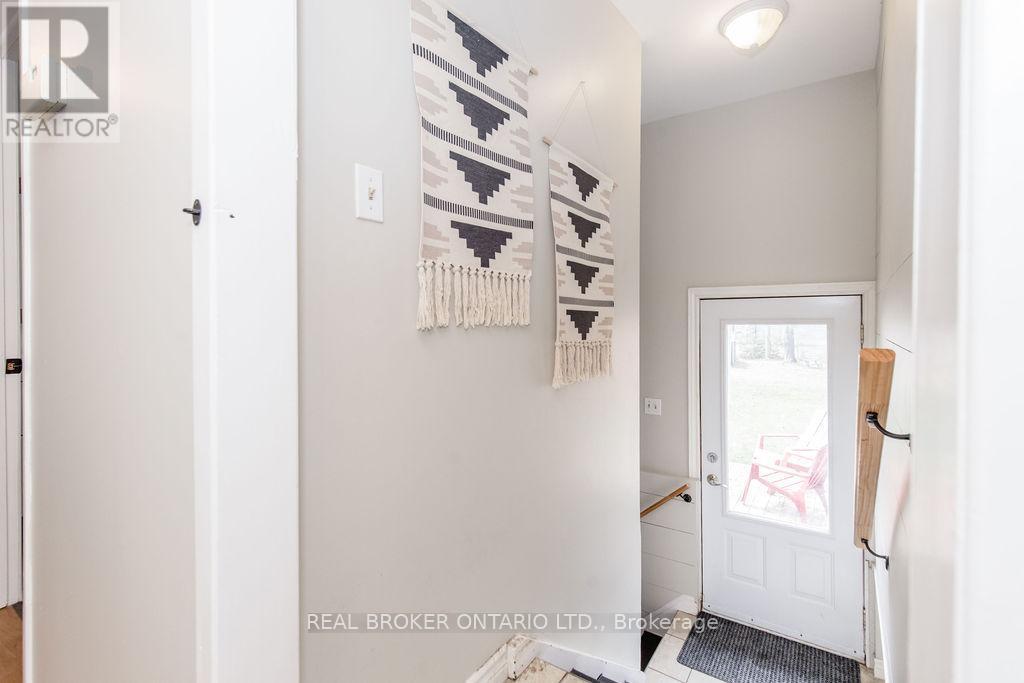 12 Alexander Street, Springwater, Ontario  L9X 0W1 - Photo 28 - S13077432